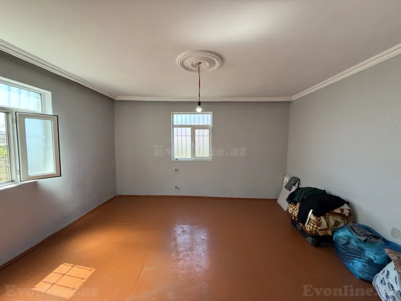 Satılır 4 otaqlı Həyət evi 100 m² Bakı, Binəqədi r., Azadlıq prospekti m., Binəqədi — Bakı