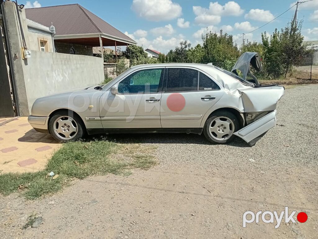 Mercedes dögöz v210 — Avtomobillər, Gəncə (3)