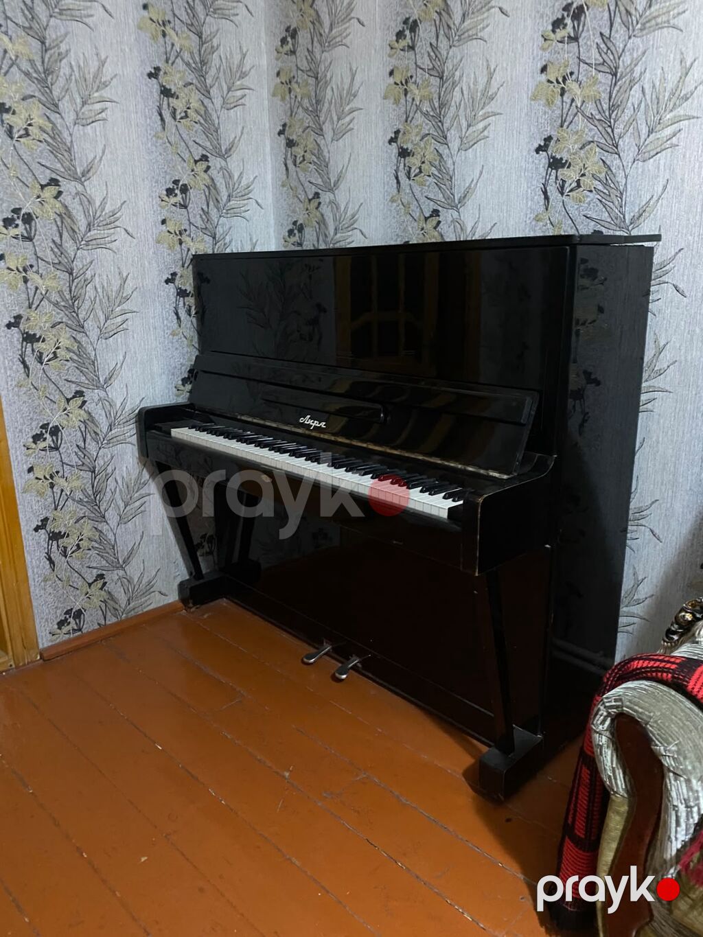 Upright pianosu – “Avrora” modeli - Korpus: parlaq qara rəngli şpon — Pianino və digər klaviş alətləri, Bakı (3)