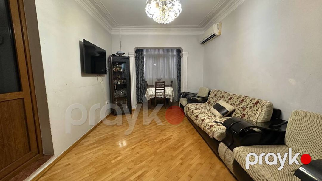 Satılır 4 otaqlı köhnə tikili 112 m² — Mənzil, Bakı (2)