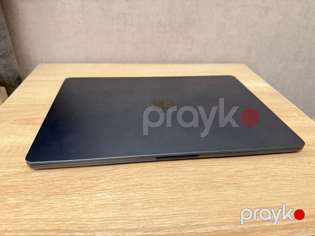 satılır. Ən son m5 15 inch Air — Apple Macbook, Bakı (2)