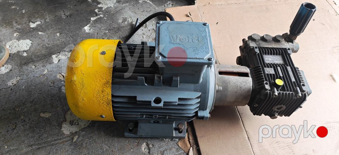 Avtoyuma aparatının su nasosu və elektrik mühərriki — Biznes və avadanlıq, Bakı (2)