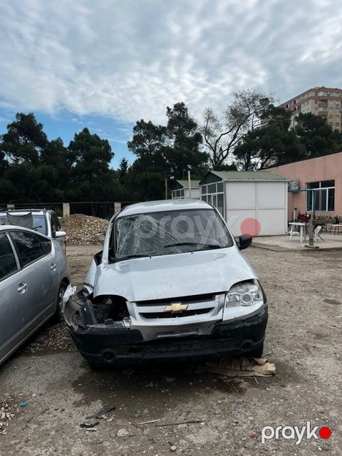 Chevrolet Niva, 1.7 L, 2014 il, 200 000 km — Sumqayıt