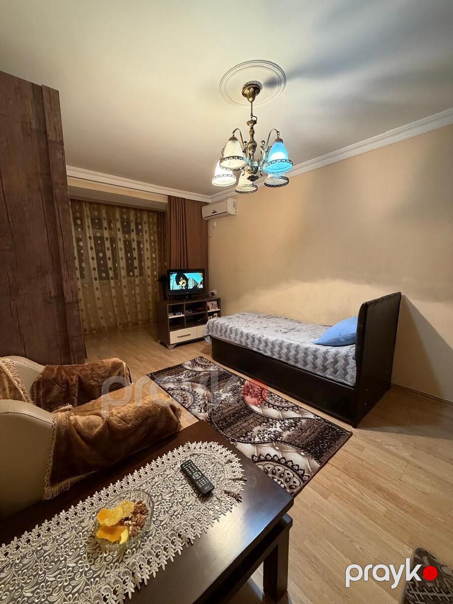 İcarəyə verilir 1 otaqlı köhnə tikili 35 m² — Mənzil, Bakı (2)