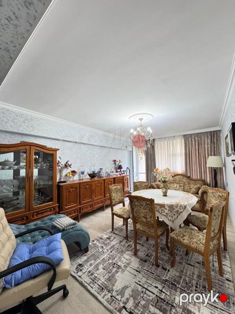 3-otaqlı mənzil, Zahid Xəlilov küç., 100 m²