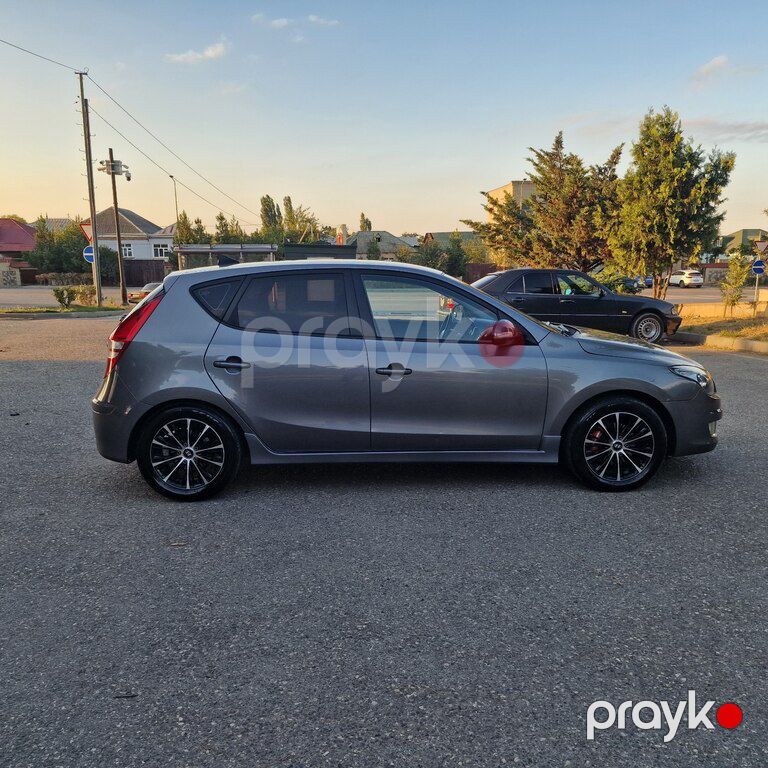 Hyundai i30, 1.4 L, 2011 il, 251 000 km — Avtomobillər, Quba (3)