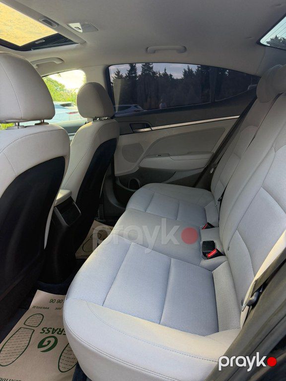 Hyundai Elantra, 2.0 L, 2018 il, 214 365 km — Avtomobillər, Bakı (10)