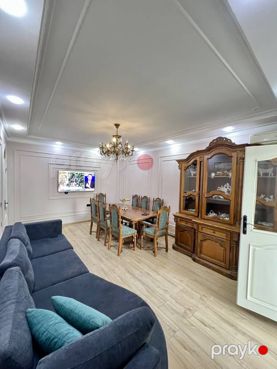 Satılır 4 otaqlı köhnə tikili 100 m² — Mənzil, Bakı (11)