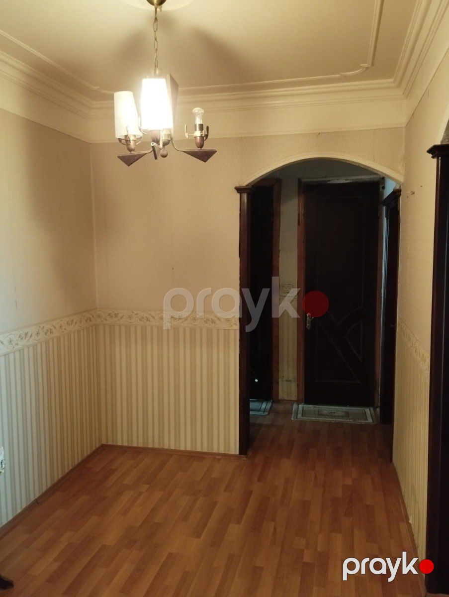 Satılır 4 otaqlı köhnə tikili 90 m² — Mənzil, Bakı (4)