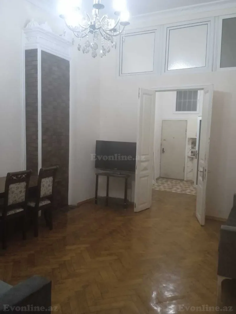 Kirayə verilir 2 otaqlı Mənzil Köhnə tikili 65 m² Bakı, Yasamal r — Mənzil, Bakı (8)