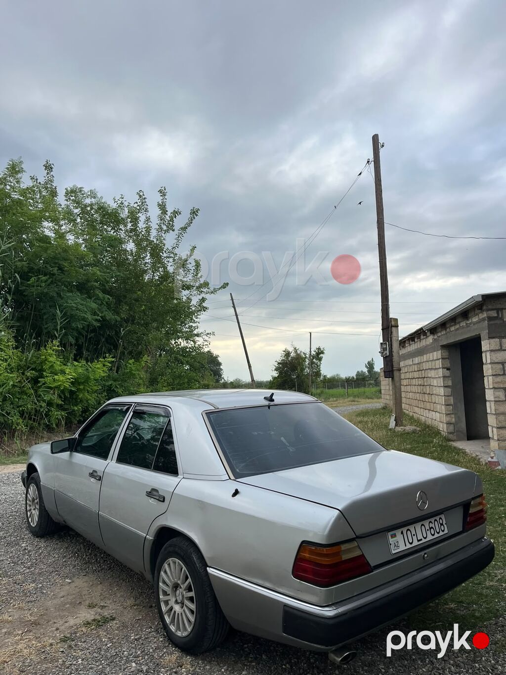 Mercedes-Benz W124: 2 l 1991 il Sedan 10-LO-608 — Avtomobillər, Xırdalan (5)