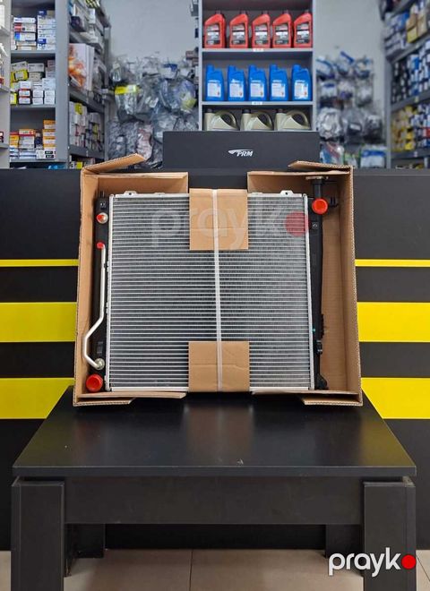 Kia Sorento 2009-2012 su radiatoru — Bakı