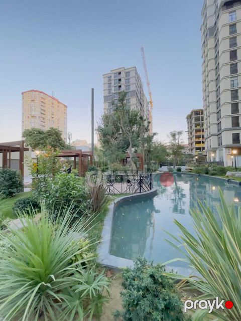 İcarəyə verilir 2 otaqlı köhnə tikili 88 m²