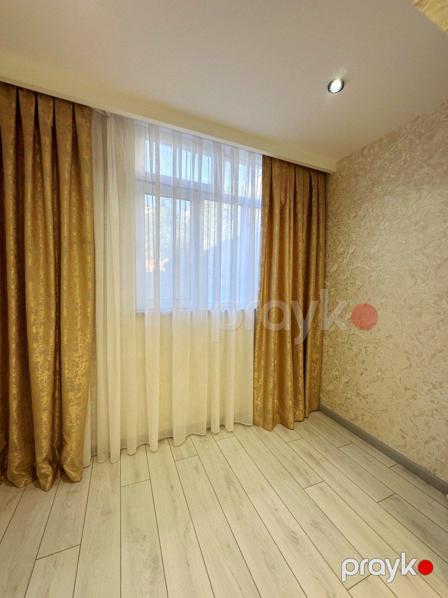 Satılır 2 otaqlı köhnə tikili 65 m² — Mənzil, Bakı (6)