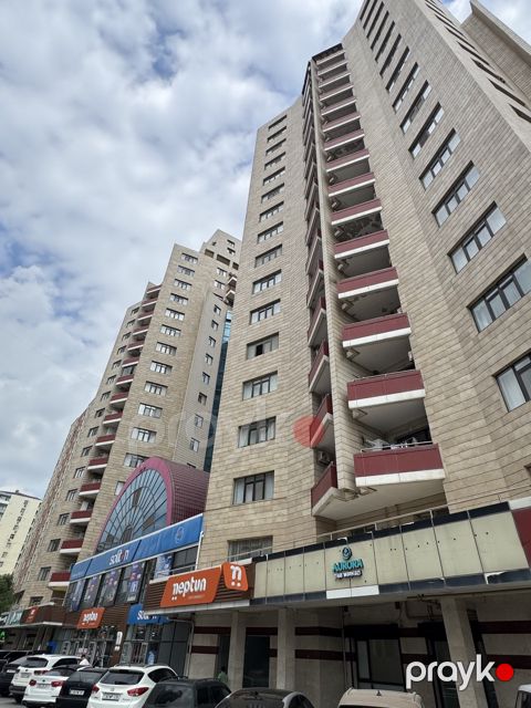Satılır 3 otaqlı yeni tikili 140 m² — Bakı
