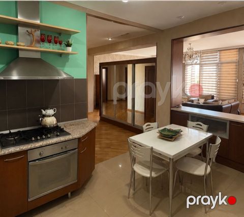 Satılır 3 otaqlı yeni tikili 130 m² — Bakı