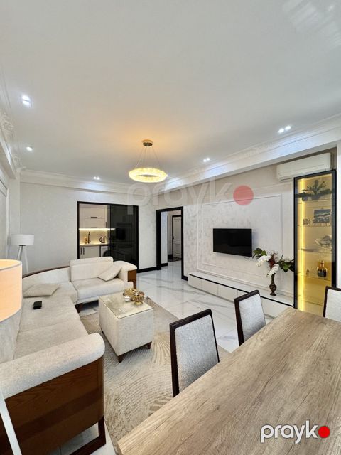 Satılır 3 otaqlı yeni tikili 93 m² — Bakı