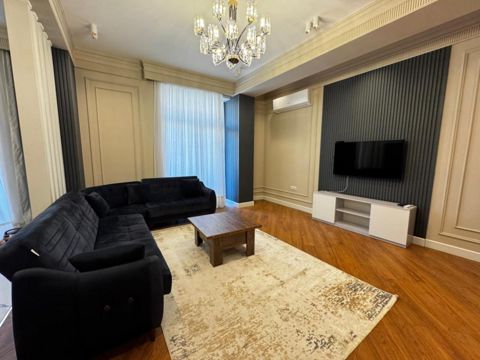 İcarəyə verilir 3 otaqlı yeni tikili 140 m² — Bakı