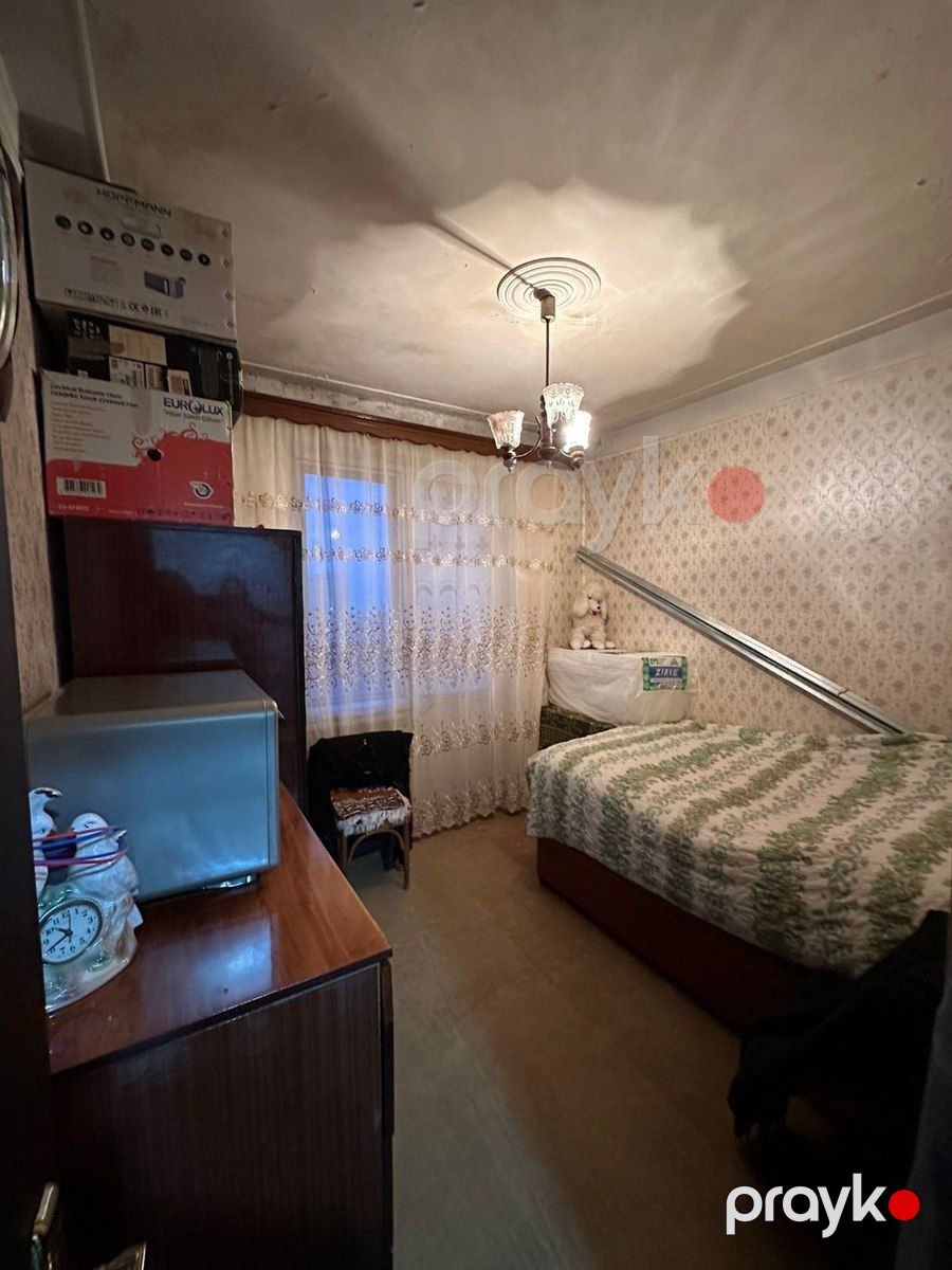 Satılır 3 otaqlı köhnə tikili 80 m² — Mənzil, Bakı (2)