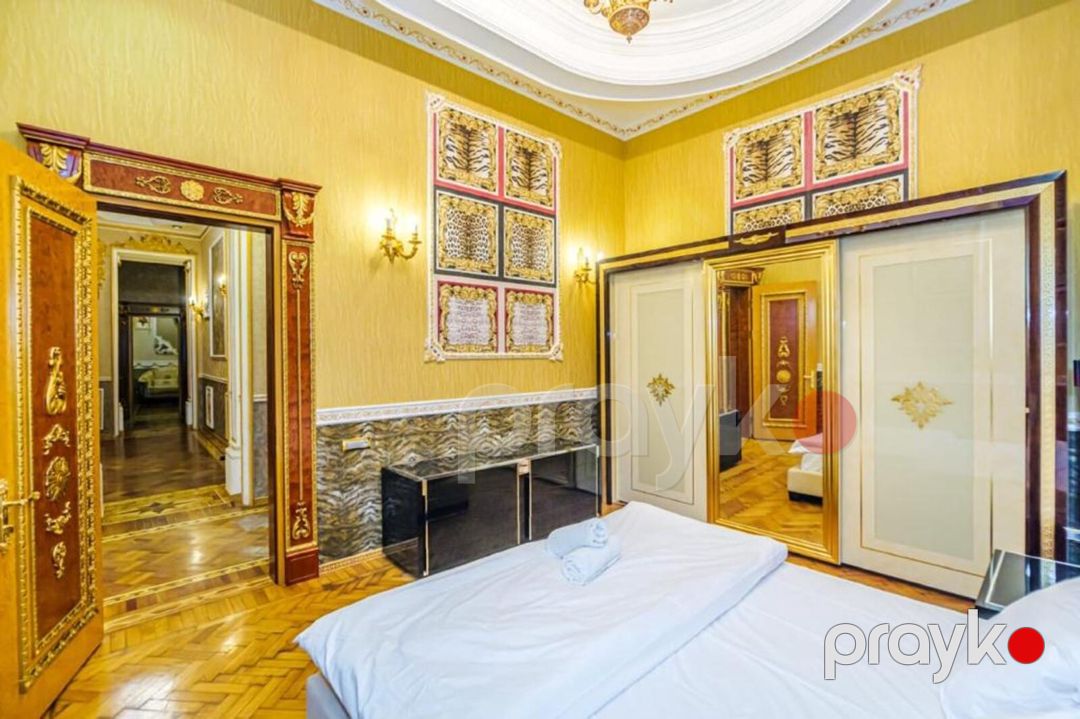 İcarəyə verilir 5 otaqlı köhnə tikili 204 m² — Mənzil, Bakı (9)