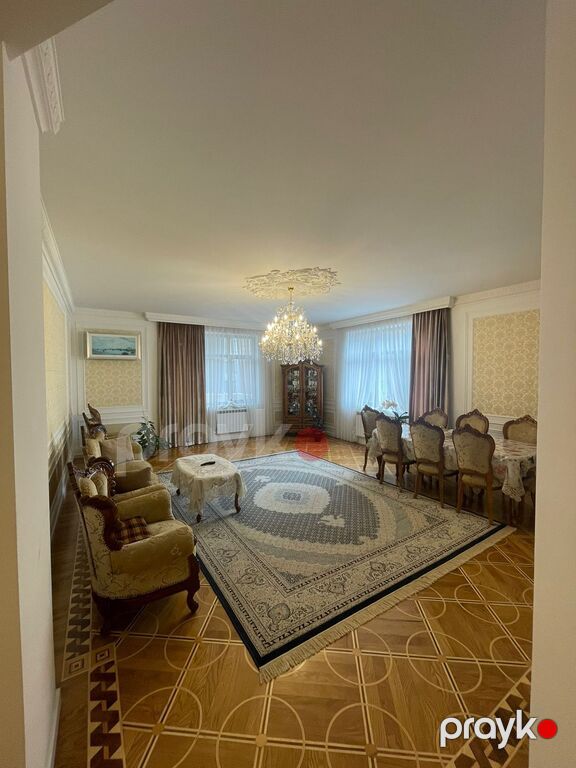 Satılır 4 otaqlı yeni tikili 200 m² — Mənzil, Bakı (8)