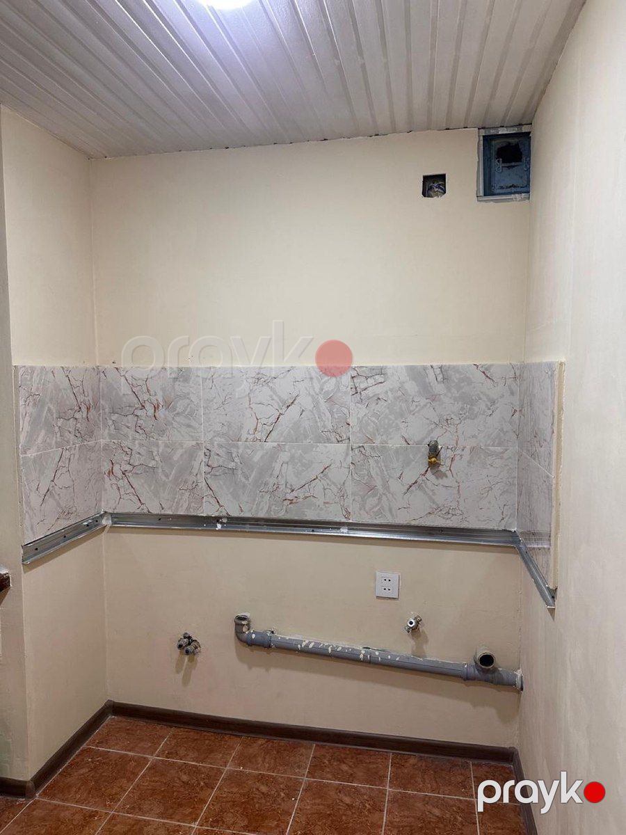 1-otaqlı mənzil kirayə verilir, Neftçilər m., 50 m² — Mənzil, Bakı (2)