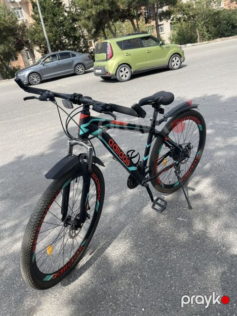 İşlənmiş Şəhər velosipedi Adidas, 29", sürətlərin sayı: 21, Pulsuz çatdırılma — Bakı