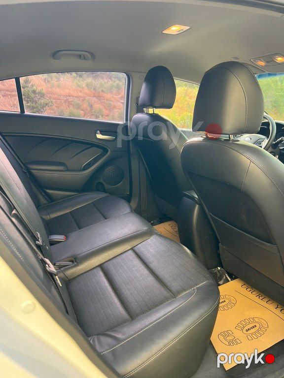 Kia K3, 1.6 L, 2017 il, 170 500 km — Avtomobillər, Bakı (5)