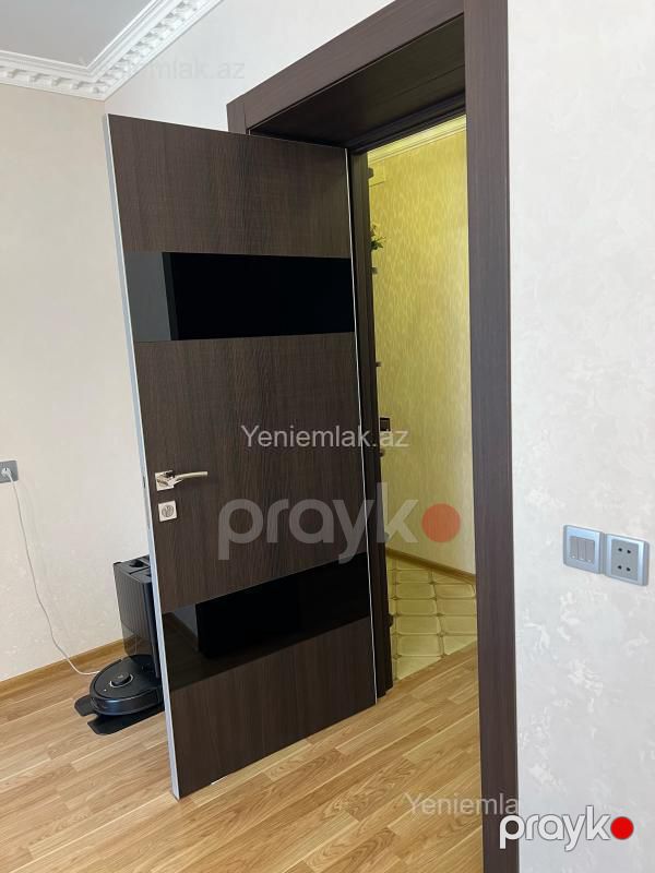 Satılır 3 otaqlı Bina evi menzil (Köhnə tikili), 65 m², 30-cu məhəllə — Mənzil, Sumqayıt (10)