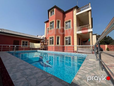 Satılır 8 otaqlı həyət evi/bağ evi 230 m² — Bakı