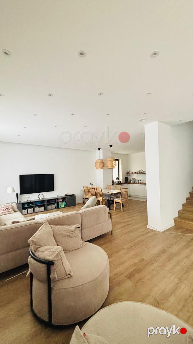 Satılır 9 otaqlı həyət evi/bağ evi 350 m² — Ev, villa, Bakı (3)