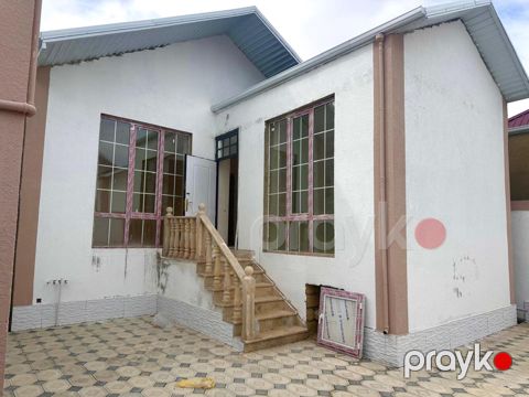 Satılır 2 otaqlı həyət evi/bağ evi 55 m² — Bakı