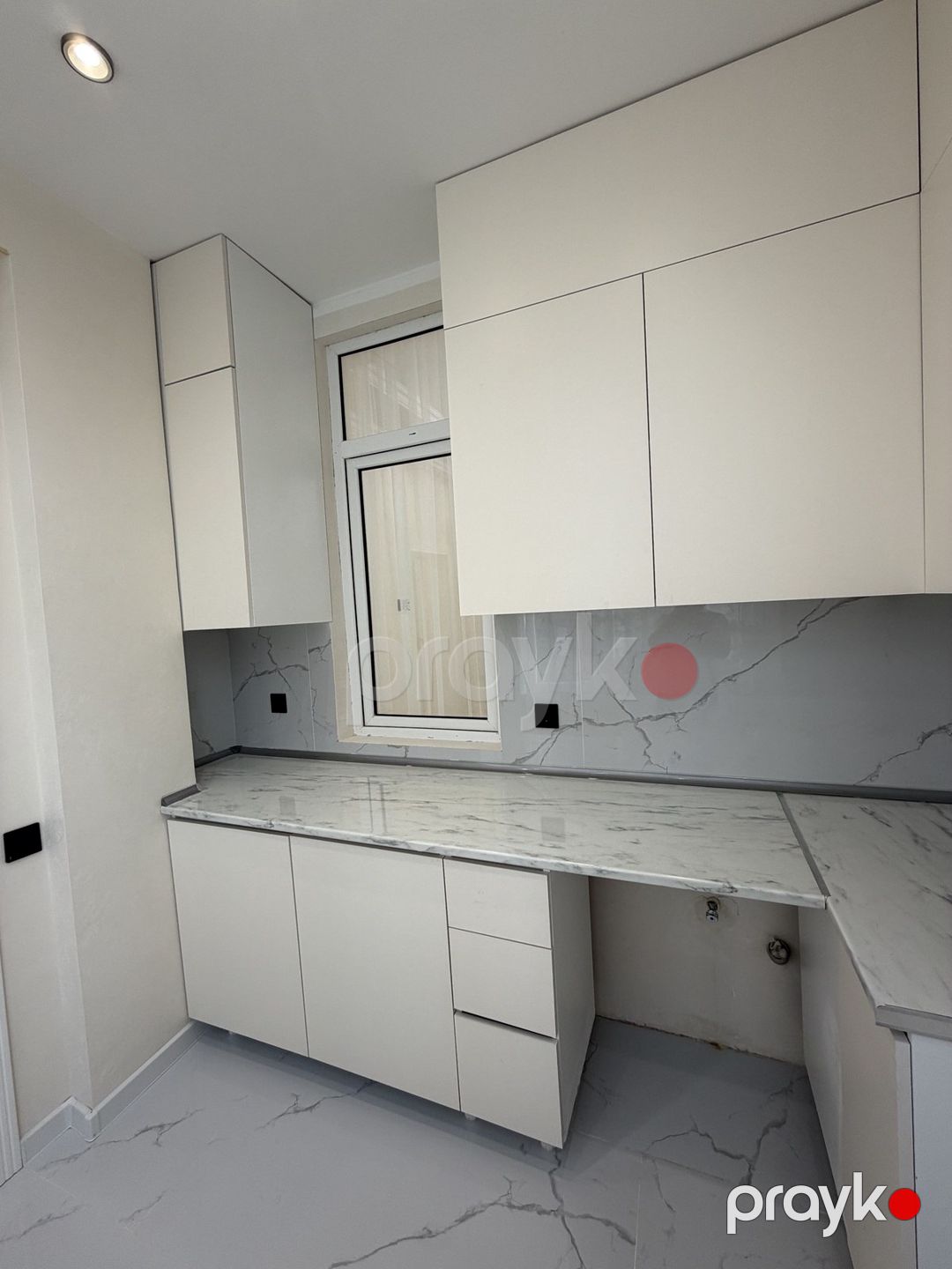 Satılır 2 otaqlı köhnə tikili 61 m² — Mənzil, Bakı (8)