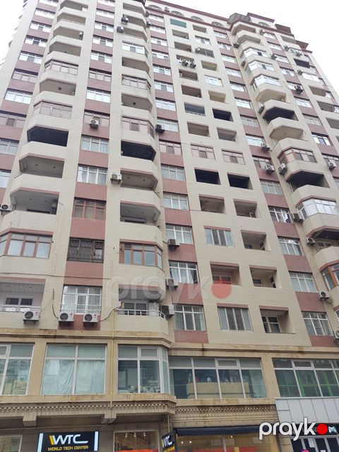 Satılır 3 otaqlı yeni tikili 136.2 m² — Bakı