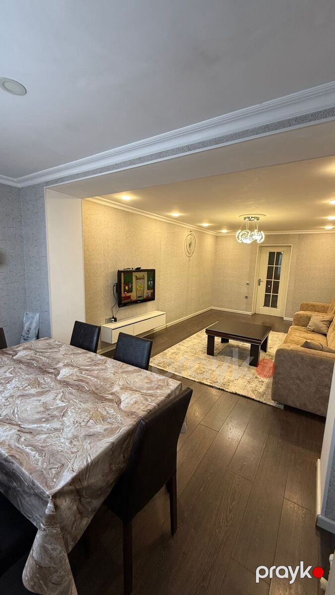 Satılır 3 otaqlı köhnə tikili 75 m² — Mənzil, Bakı (2)