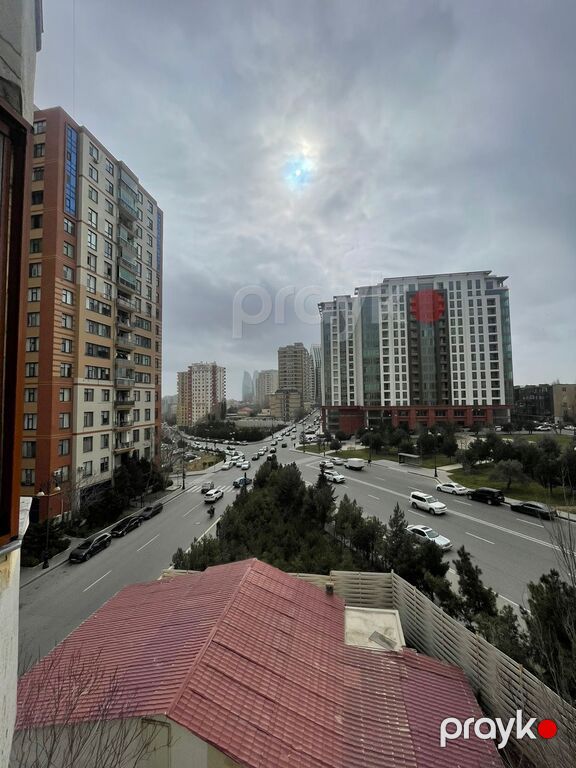 Satılır 4 otaqlı yeni tikili 200 m² — Mənzil, Bakı (2)