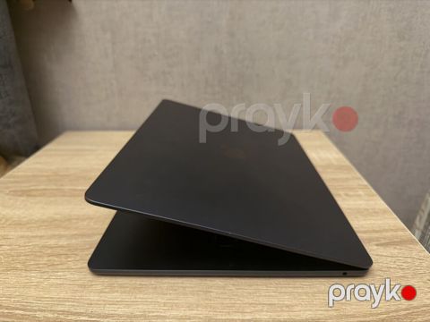 satılır. Ən son m5 15 inch Air — Bakı