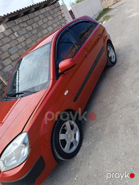 Kia Rio: 1.4 l 2008 il Sedan — Bakı