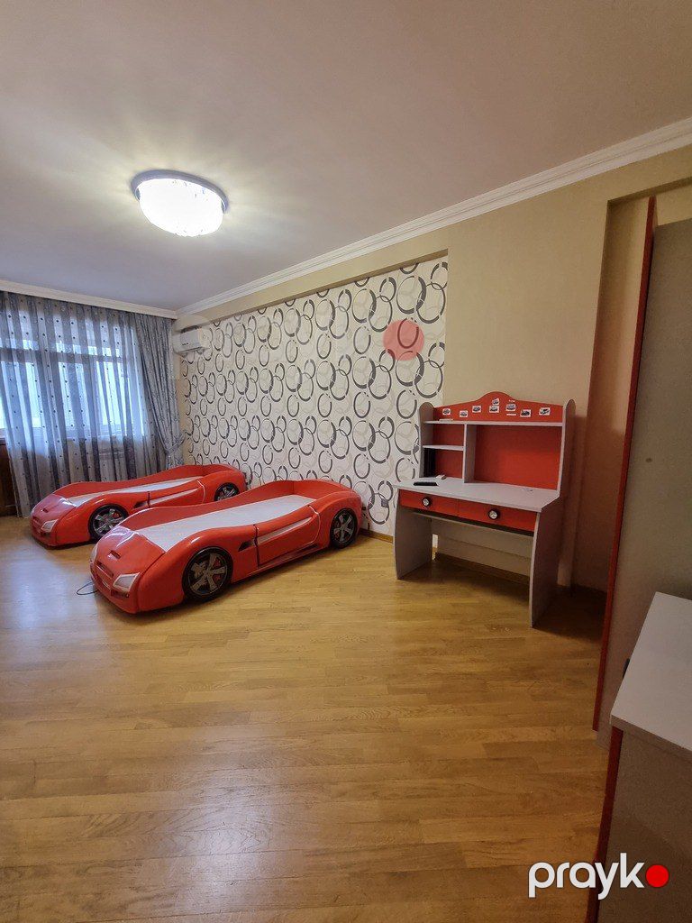 Satılır 4 otaqlı yeni tikili 180 m² — Mənzil, Bakı (9)