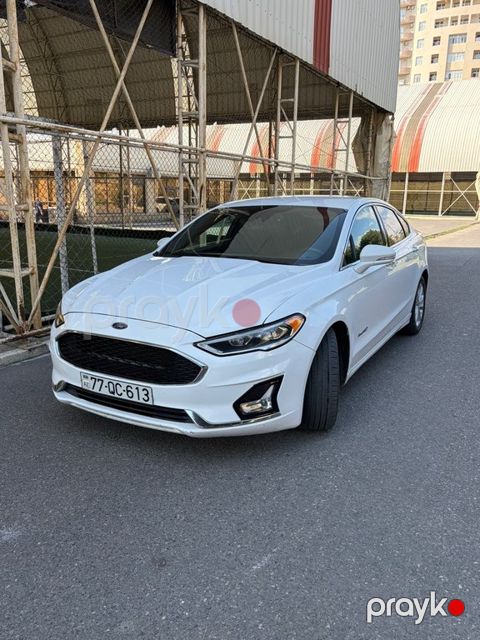 Ford Fusion (North America), 2.0 L, 1.4 kWh, 2018 il, 305 936 km — Bakı