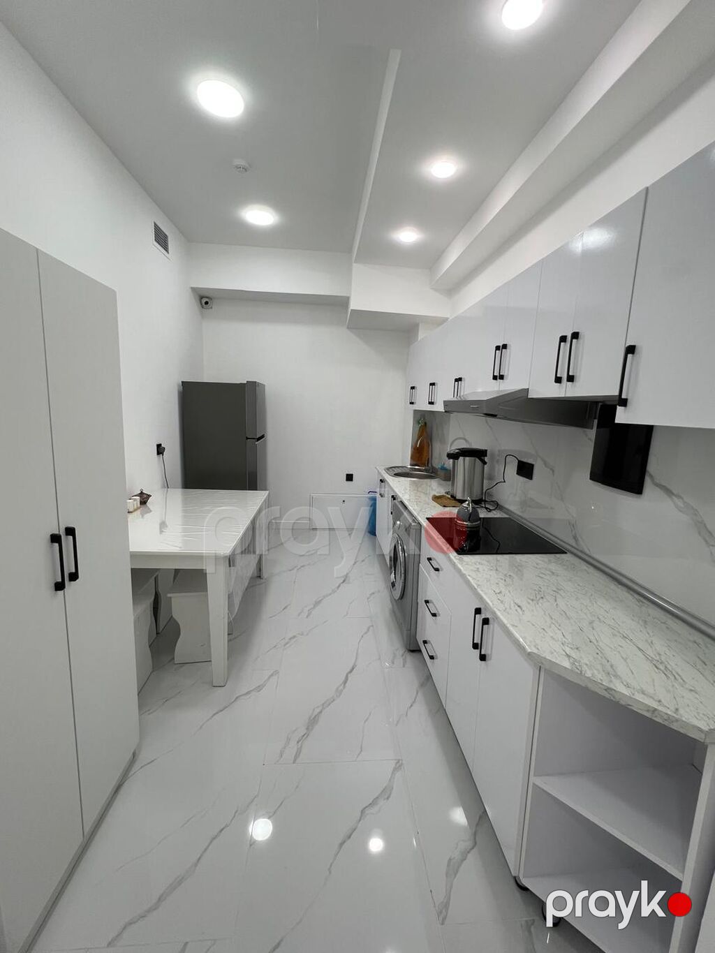 Qara Qarayev metrosu yaxınlığında 2/16 Yeni təmirdən cıxmış Klinika — Əmlak, Bakı (2)