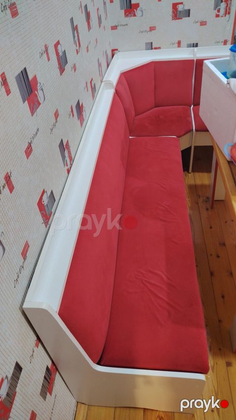 Künc mətbəx divanı Düz olan olan 1.75 uqlavoysuz uzunluğu — Saray
