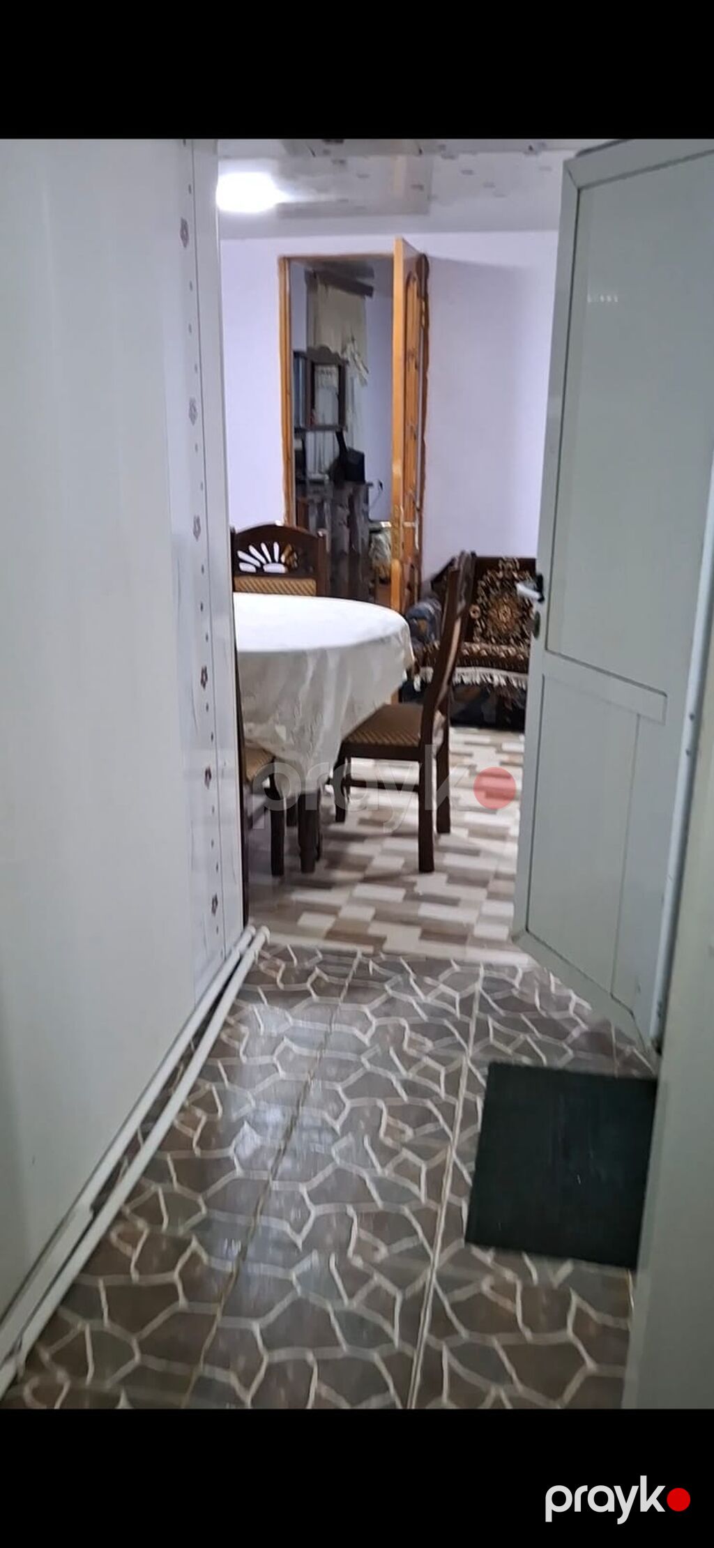 Saray İnternatın kruquna yaxın evin yanindan 522,508 nömreli — Ev, villa, Saray (9)