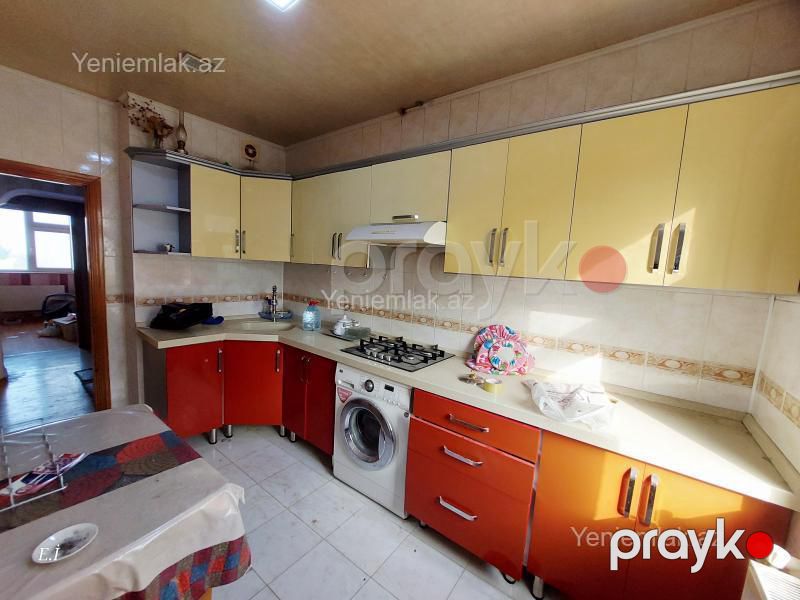 Satılır 3 otaqlı Bina evi menzil (Köhnə tikili), 70 m², 9-cu mikrorayon — Mənzil, Sumqayıt (2)