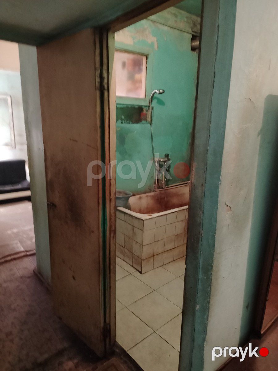Satılır 1 otaqlı köhnə tikili 45 m² — Mənzil, Bakı (8)