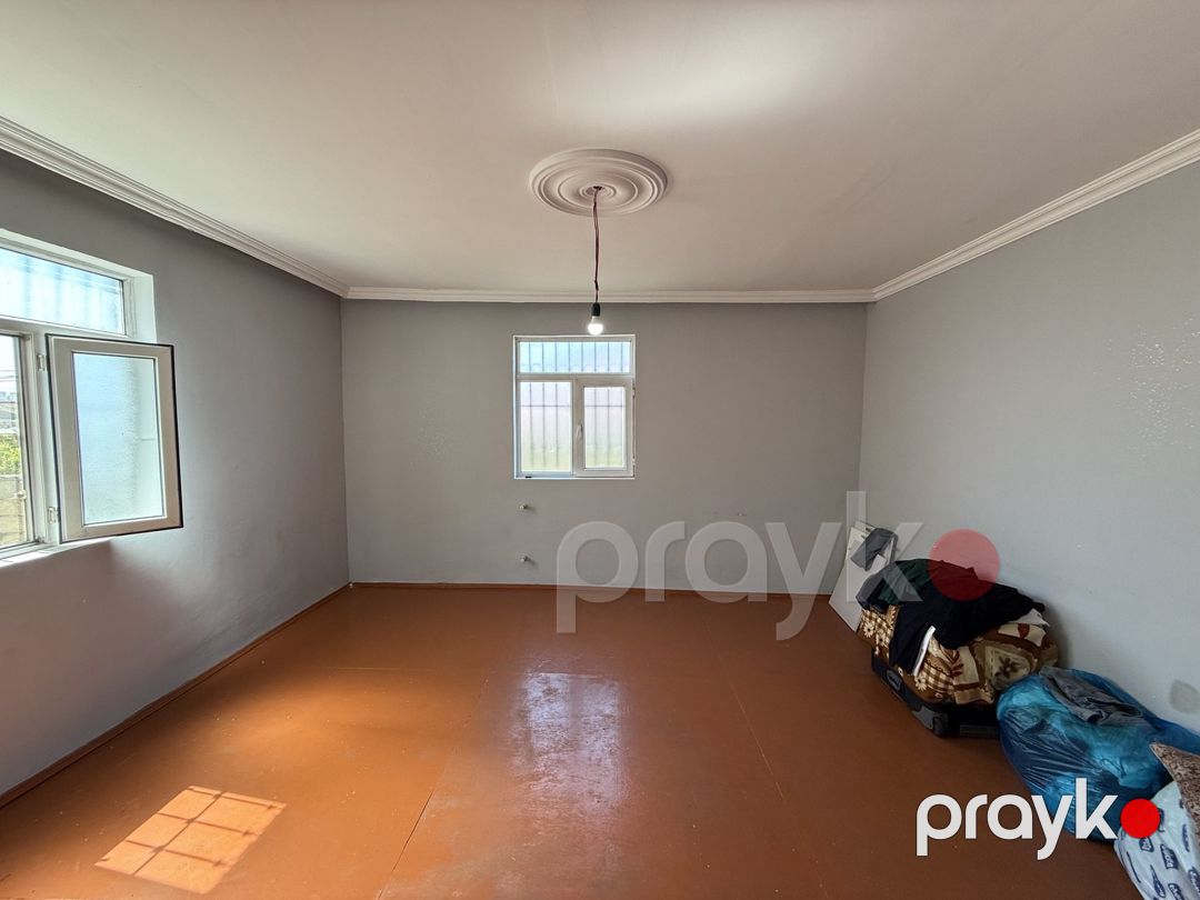 Həyət evi, Binəqədi qəs — Ev, villa, Bakı (10)