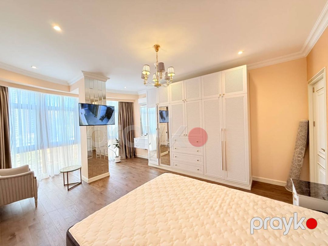 Satılır 4 otaqlı yeni tikili 160 m² — Mənzil, Bakı (8)