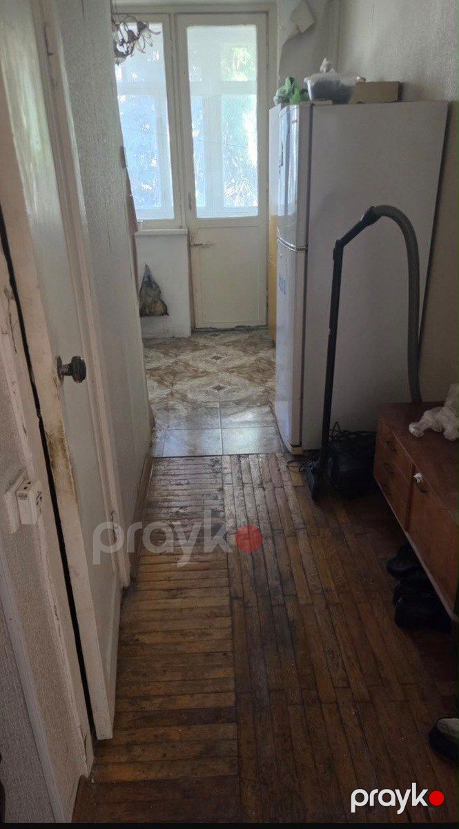 Satılır 1 otaqlı köhnə tikili 45 m² — Mənzil, Bakı (4)