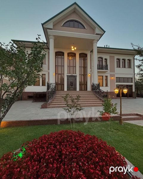 İcarəyə verilir 5 otaqlı həyət evi/bağ evi 350 m² — Bakı