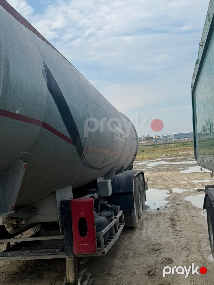 Tanker yanacaq daşıyan çən, 1989 il — Yük avtomobilləri və qoşqular, Bakı (4)